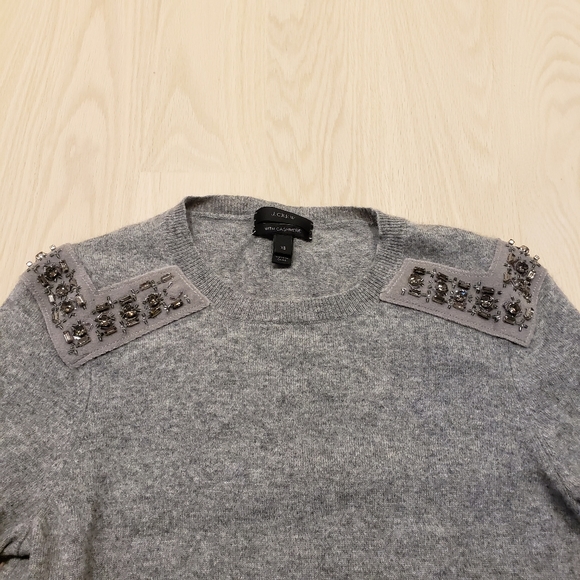 Ladies J Crew Cashmere Gray Sweater - Size XS - Picture 3 of 5